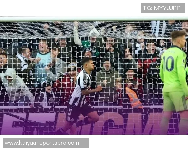 英超最新动态曼城升至第二热刺遭遇四场不胜困境切尔西与阿森纳明日对决