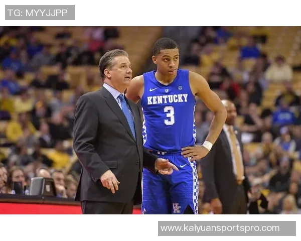 凯尔登约翰逊表现惊艳12投9中三分球命中率高效砍下25分7篮板